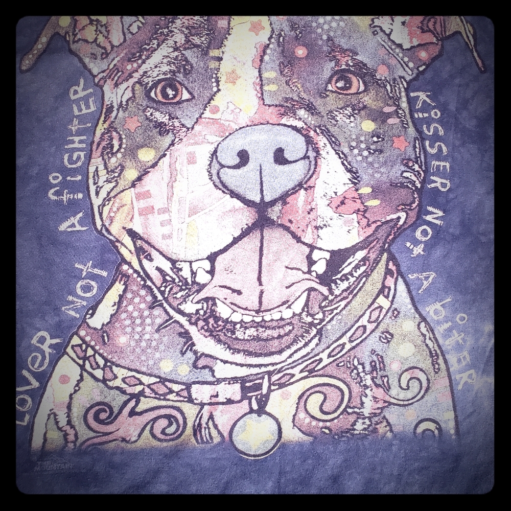 A shirt for dog lovers